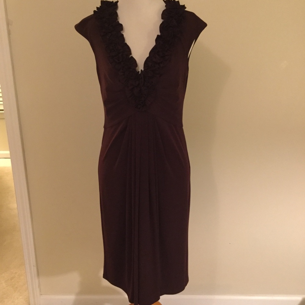 Maggy London burgundy draped dress rosettes 10